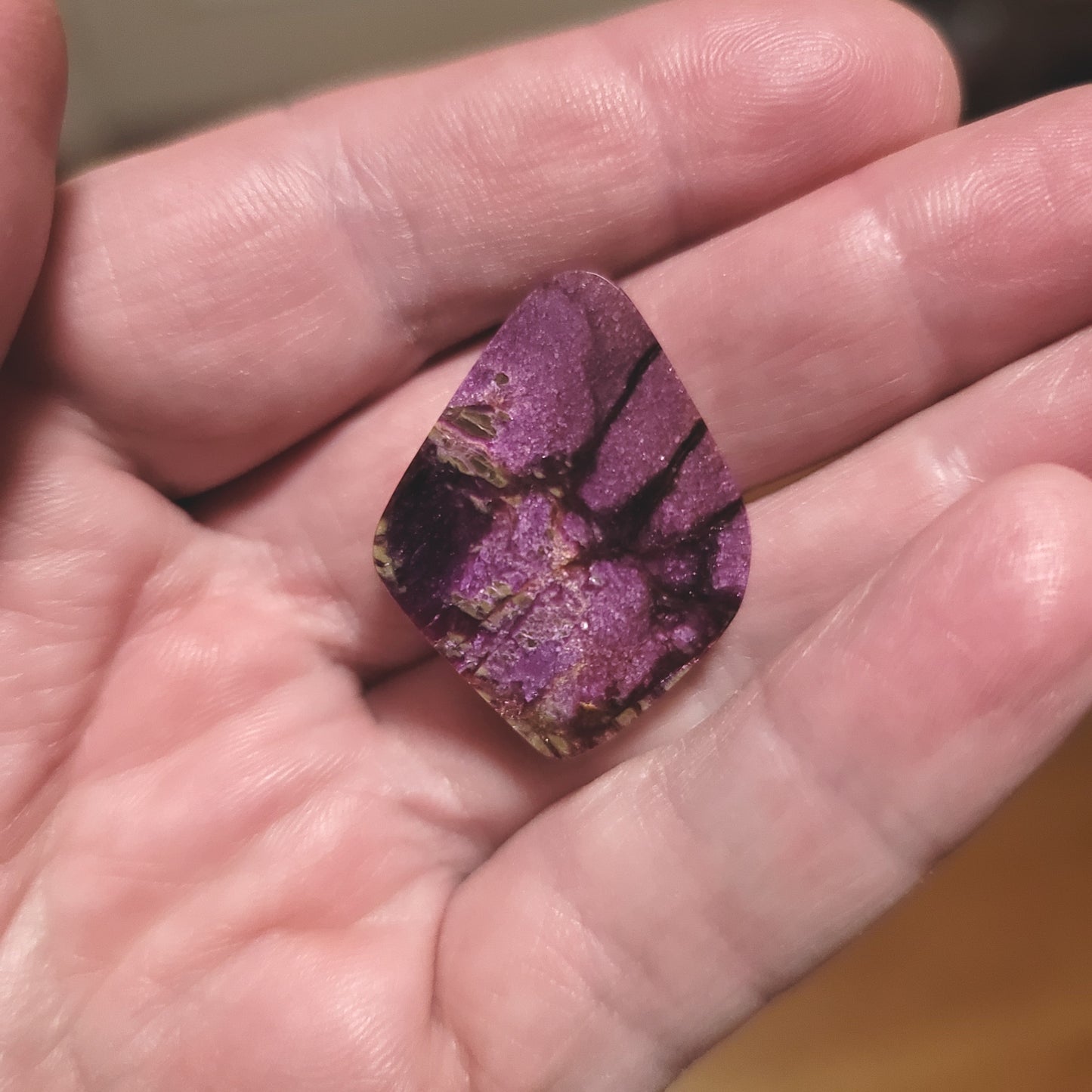 African Royal Stichtite Cabochon - back view