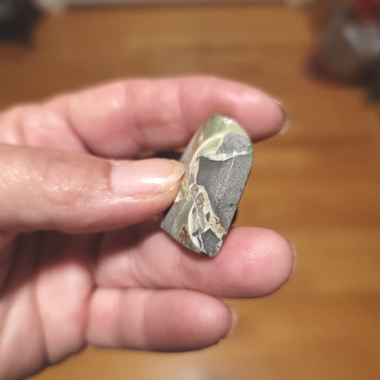 Arkansas Wavellite Cabochon - side view
