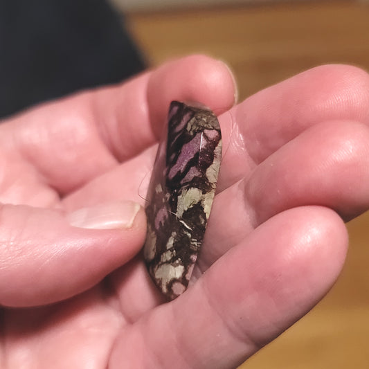 African Royal Stichtite Cabochon - side view