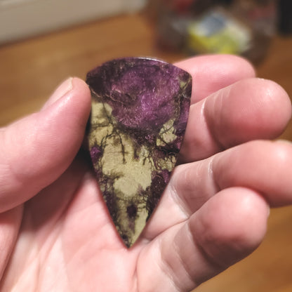 African Royal Stichtite Cabochon - back view